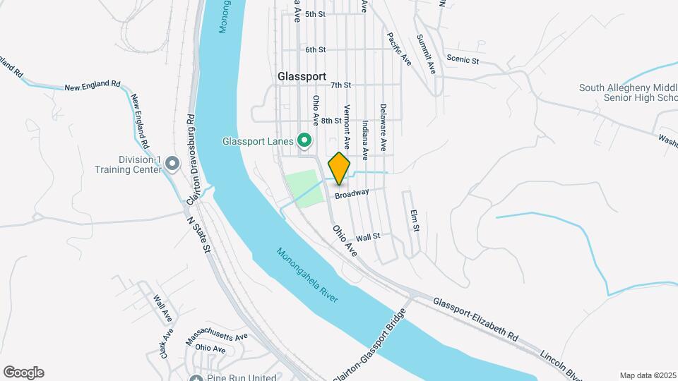 941 Cypress Aly, Unit 941-943 Map and Location Details