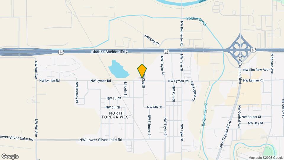 2207 NW Clay St Map and Location Details