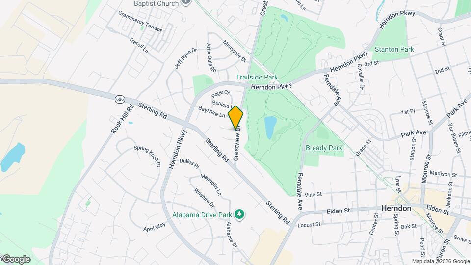 903 Crestview Dr Map and Location Details