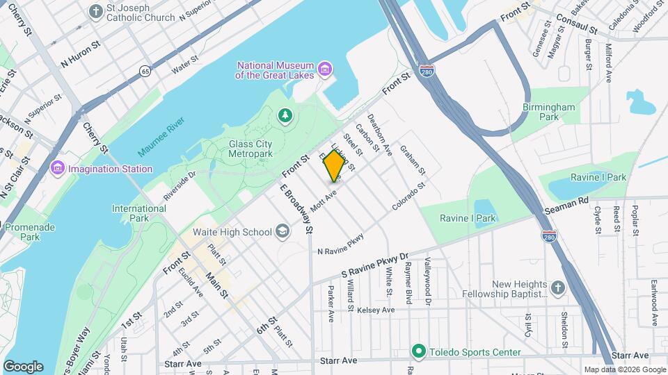 1305 Mott Ave Map and Location Details