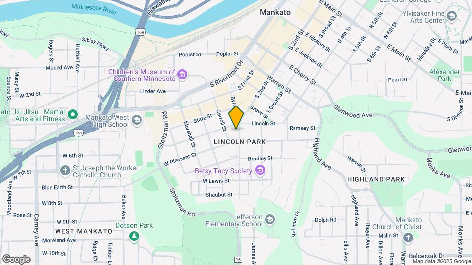 318 Byron St Mapa y Detalles de la Ubicación