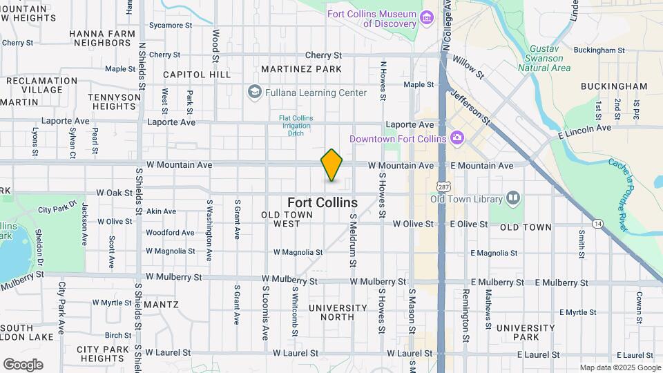 424 W Oak St Map and Location Details