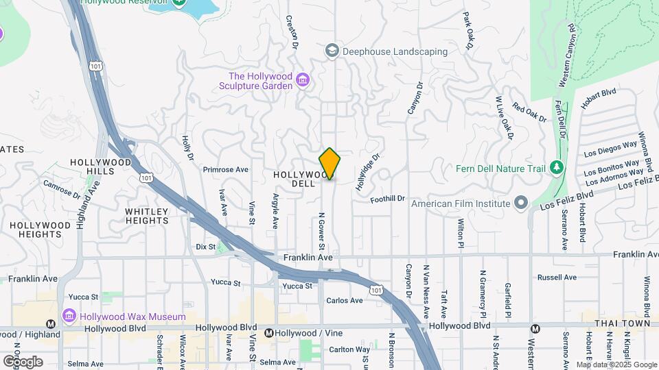 2111 N Beachwood Dr Map and Location Details