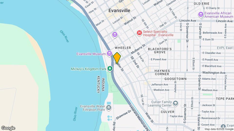 605 SE Riverside Dr, Unit E Map and Location Details