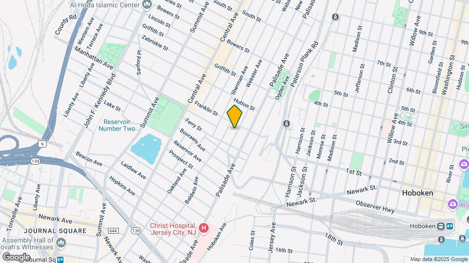 145 New York Ave Map and Location Details