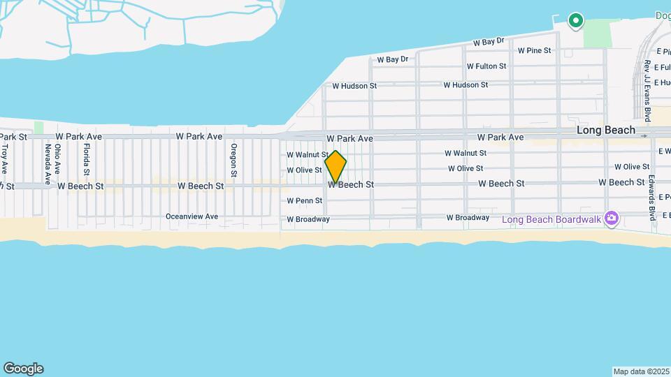 670 W Beech St Map and Location Details