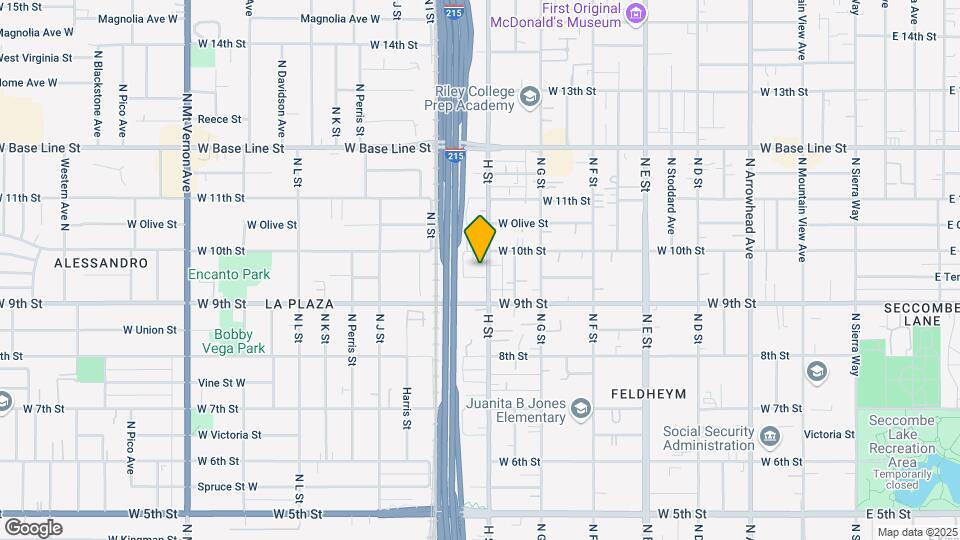 960 N H St Map and Location Details