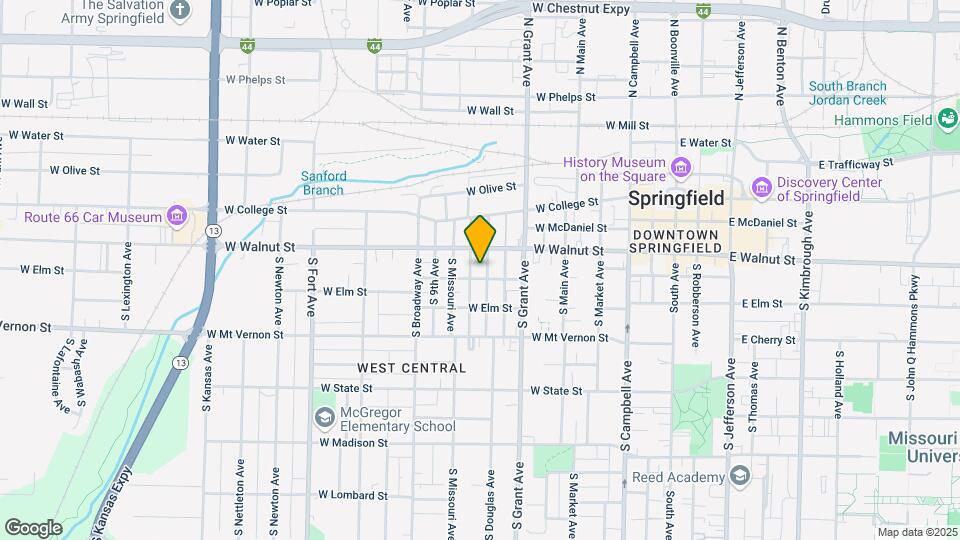 807 W Pershing St Map and Location Details