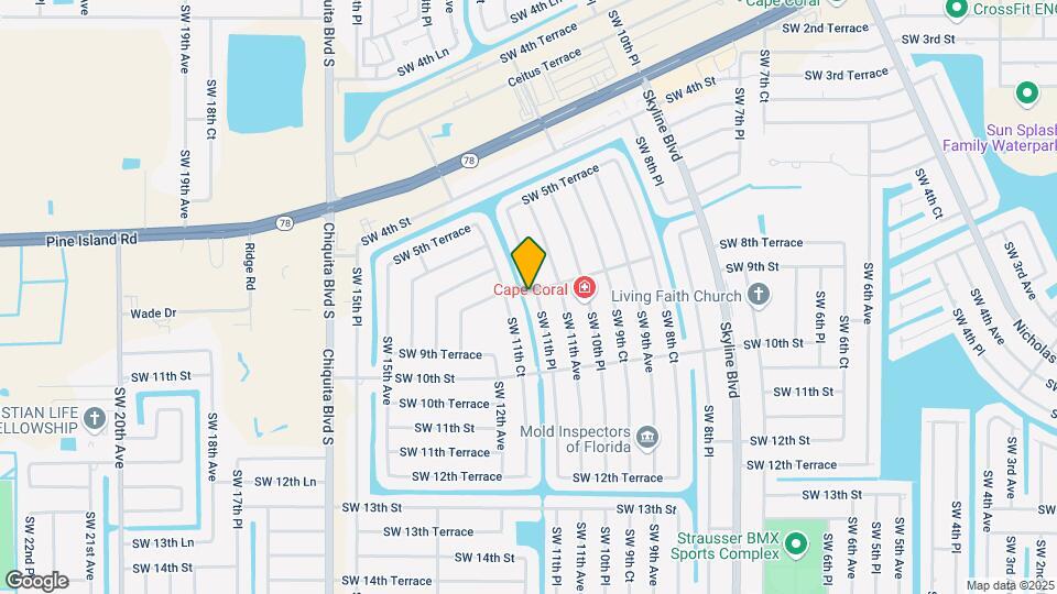 704 SW 11th Pl Mapa y Detalles de la Ubicación