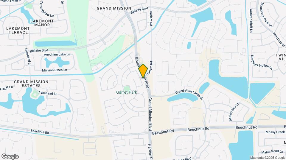 8011 Thorncroft Manor Ln Map and Location Details