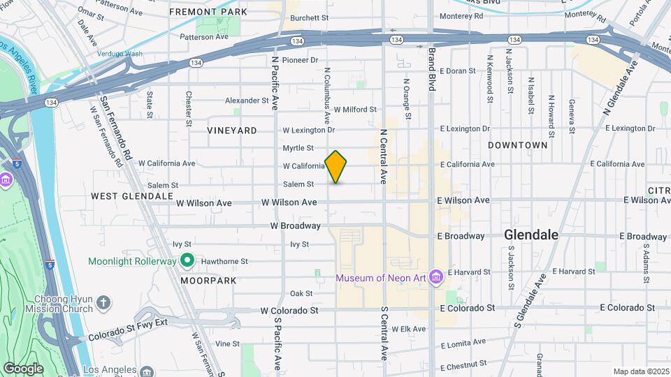 370 Salem St Mapa y Detalles de la Ubicación