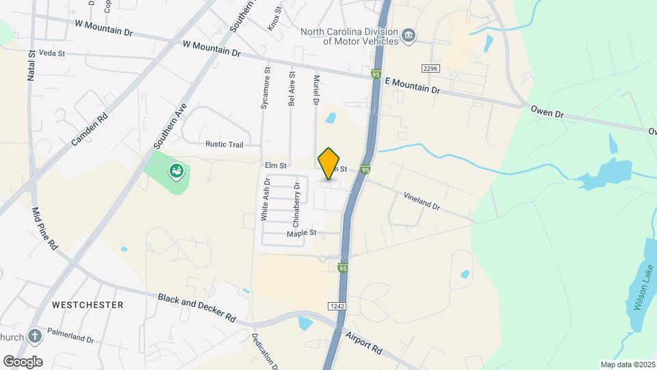 142 Oak St Map and Location Details