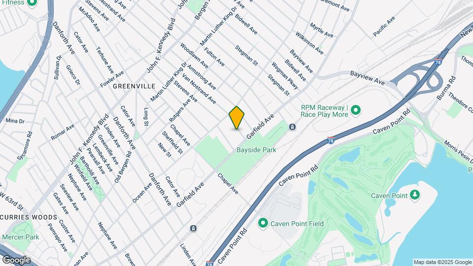 17 Van Nostrand Ave Mapa y Detalles de la Ubicación