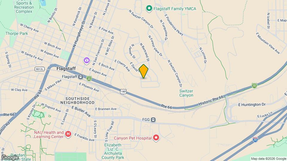 702 E Crestview Ave Map and Location Details