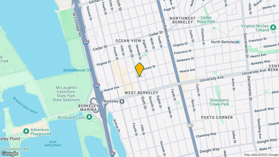 1823 6th St Map and Location Details