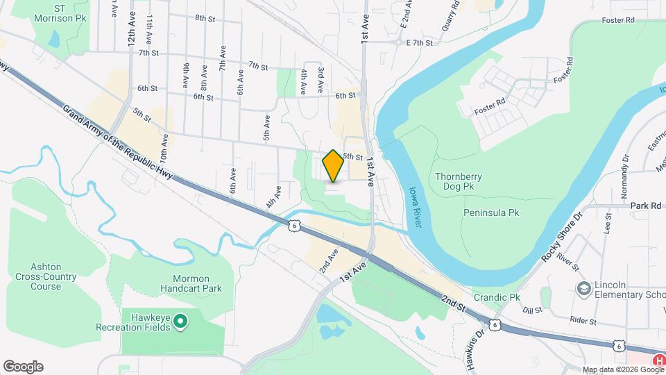 300 Clark Dr Mapa y Detalles de la Ubicación