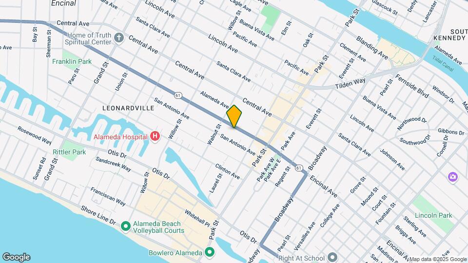 2228 Encinal Ave Mapa y Detalles de la Ubicación