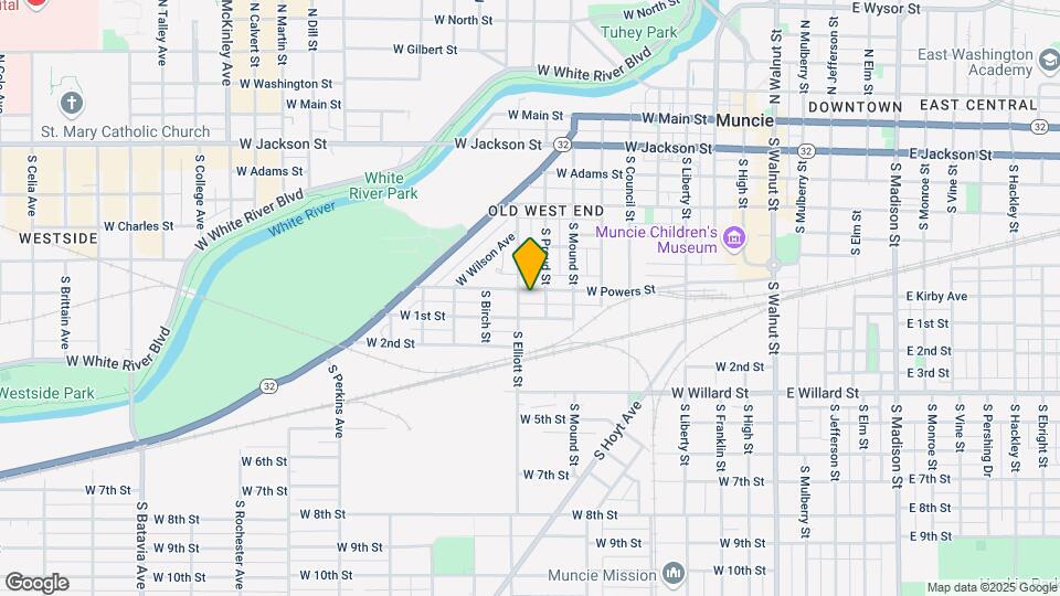 915 W Powers St Map and Location Details