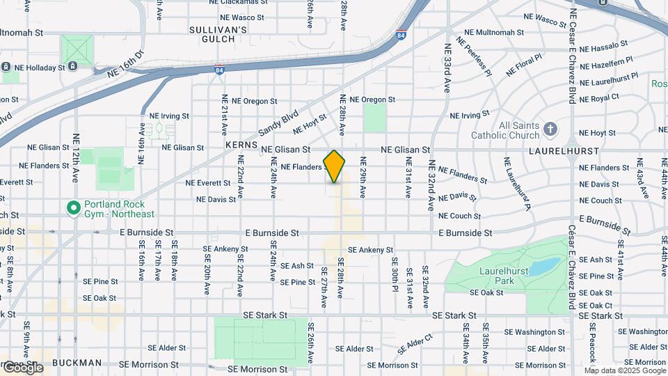 2726-2726 NE Everett St Map and Location Details