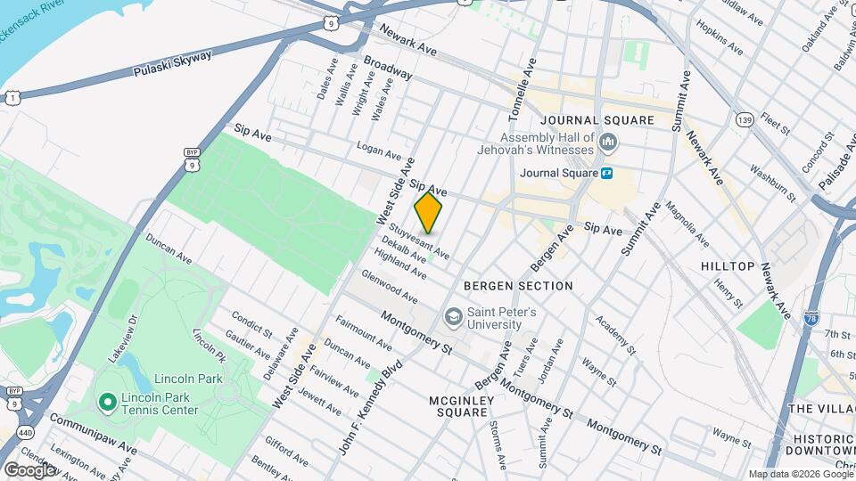68 Stuyvesant Ave Map and Location Details