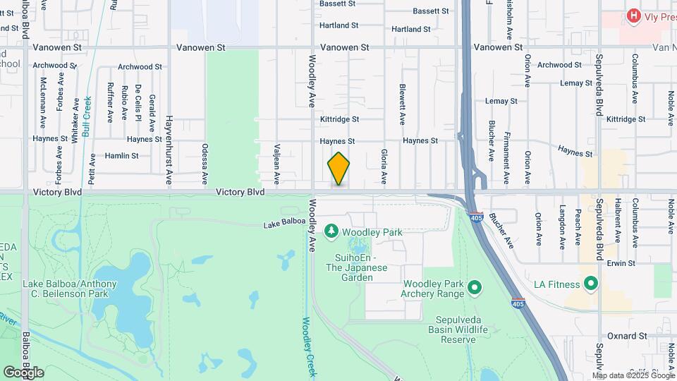 16019 Victory Blvd Map and Location Details