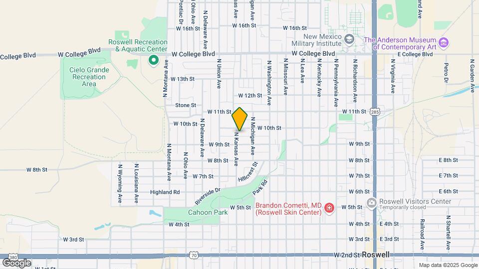 909 N Kansas Ave Map and Location Details
