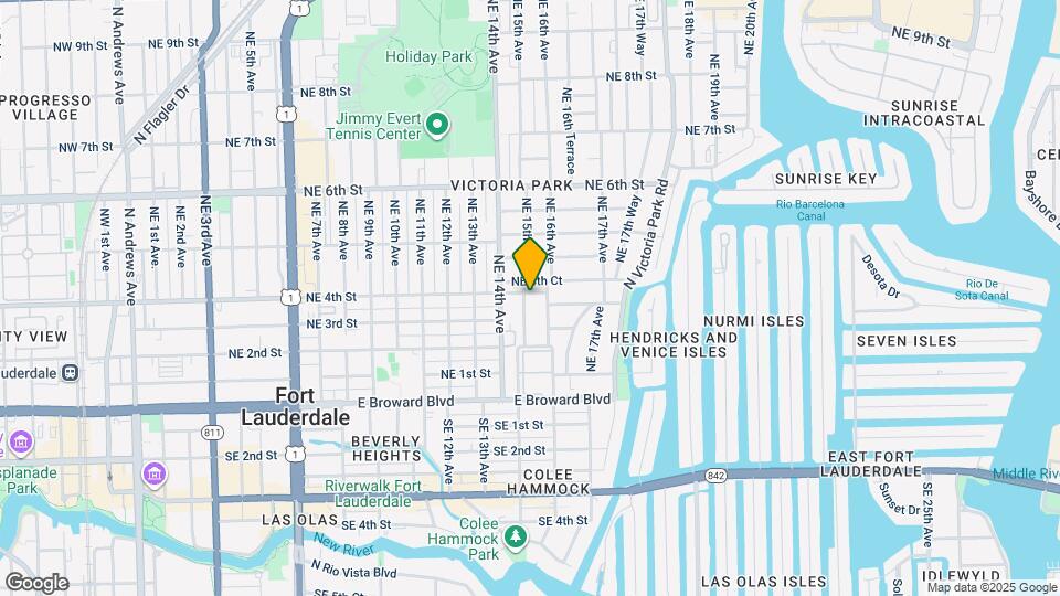 320 NE 15th Ave Map and Location Details
