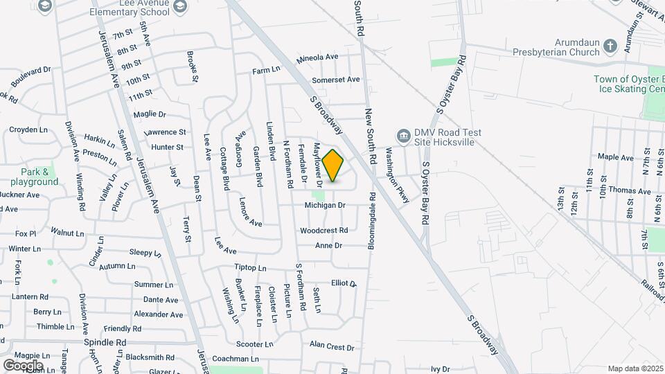 24 Woodbine Dr S Mapa y Detalles de la Ubicación