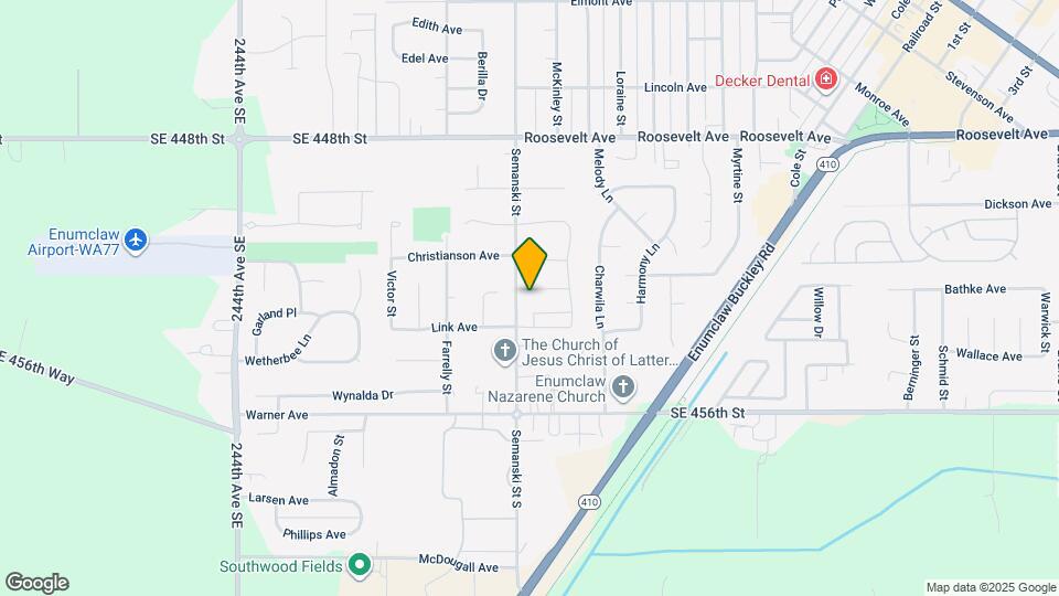 2748 Moore Ave Map and Location Details