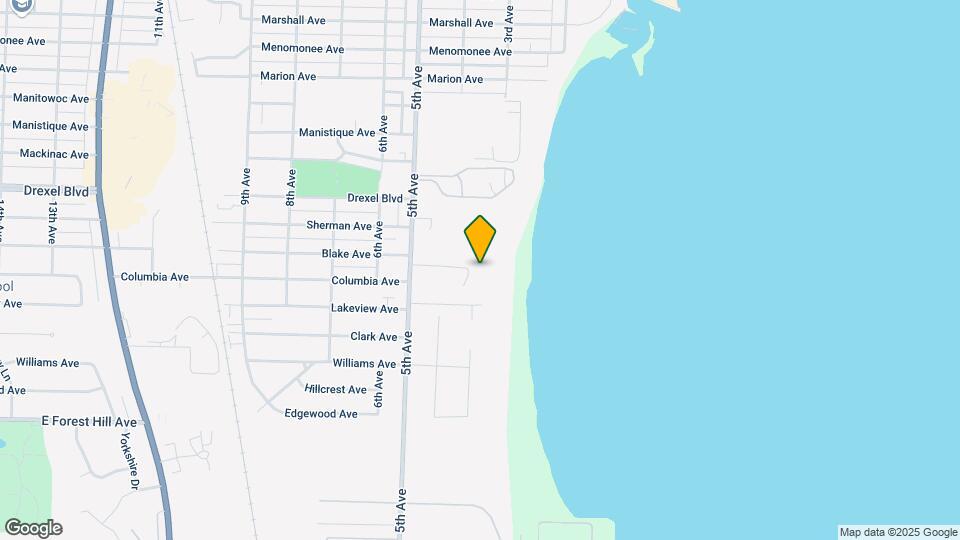 Lake Bluff Apartment Homes Mapa y Detalles de la Ubicación