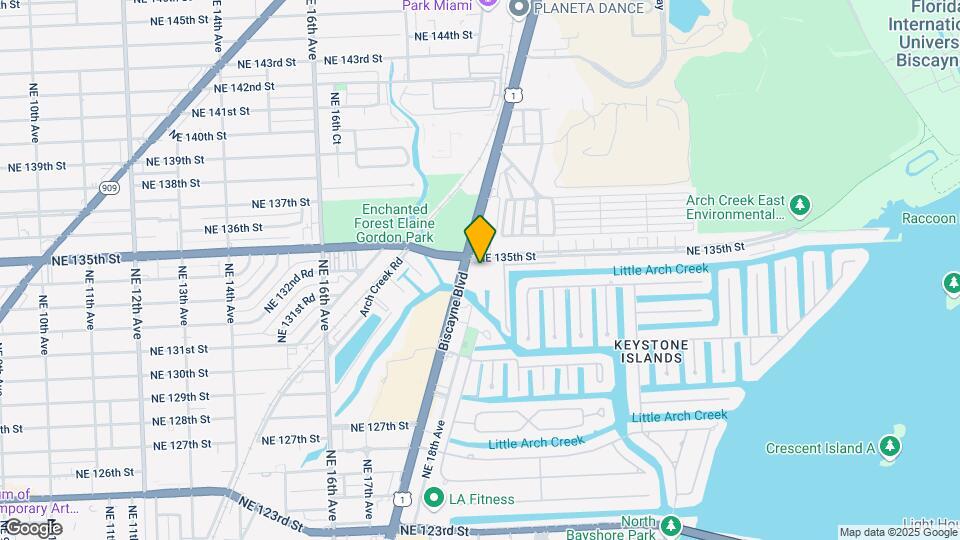 13499 Biscayne Blvd Map and Location Details
