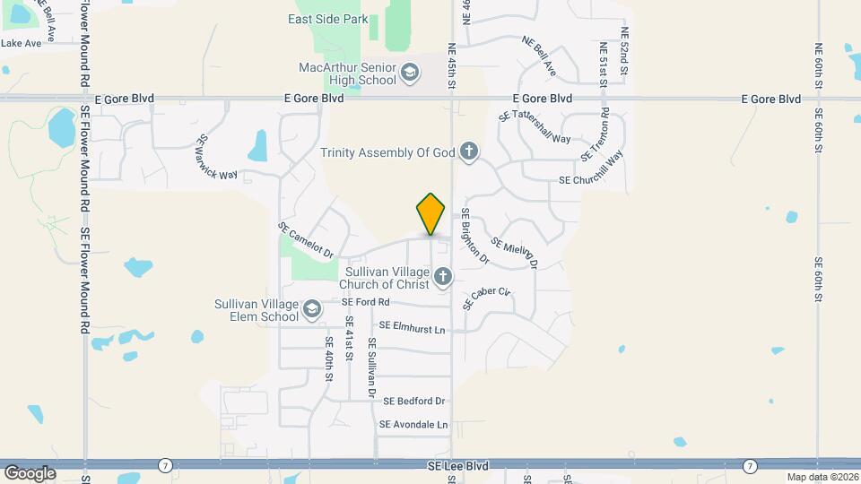 Crystal Pointe Apts Map and Location Details