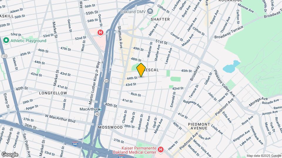 449 44th St Map and Location Details