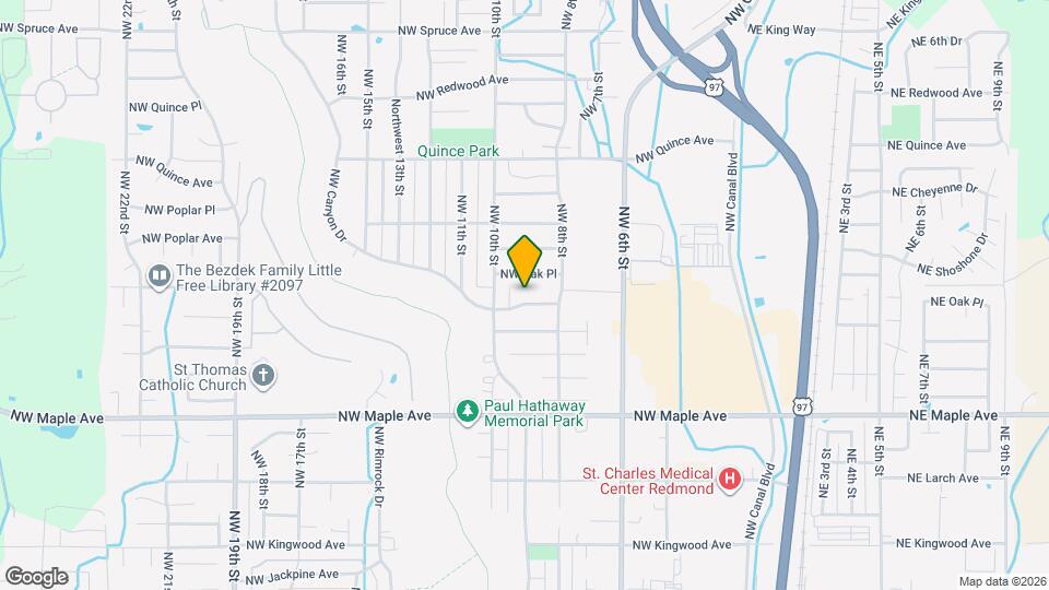 923 NW Oak Ave Map and Location Details