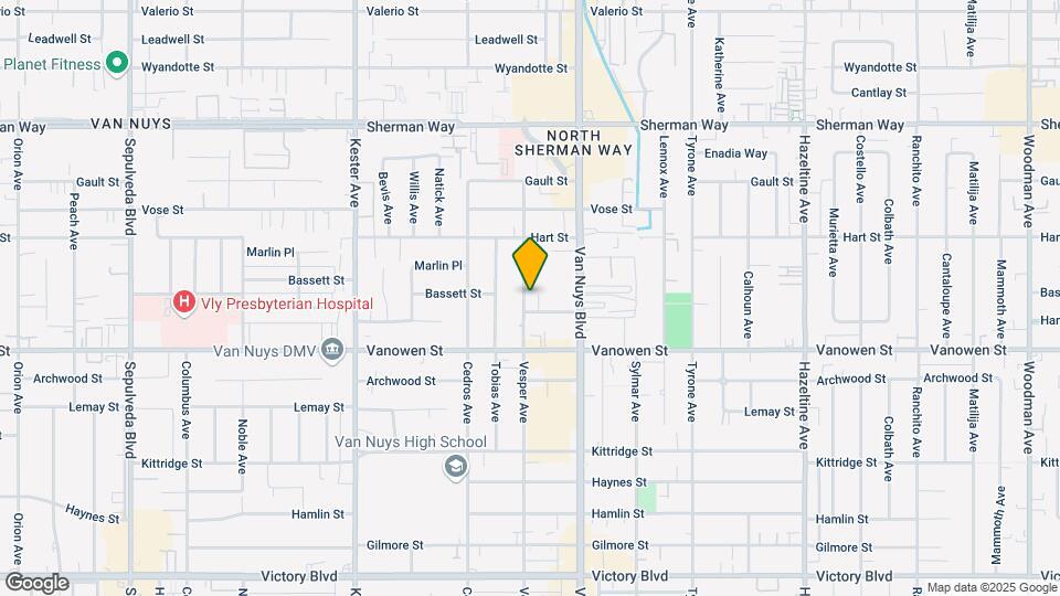 6840 Vesper Ave Map and Location Details