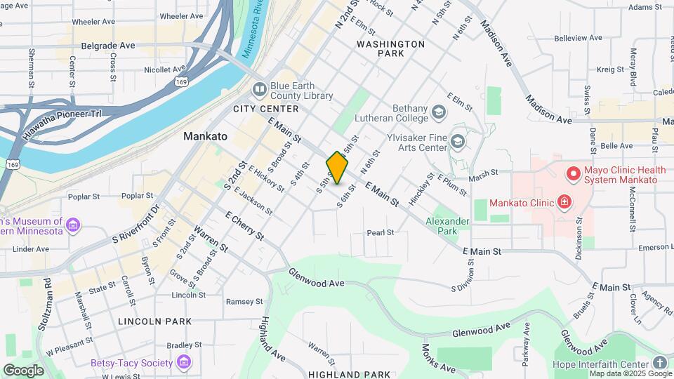 520 E Walnut St Rentals in Mankato, MN