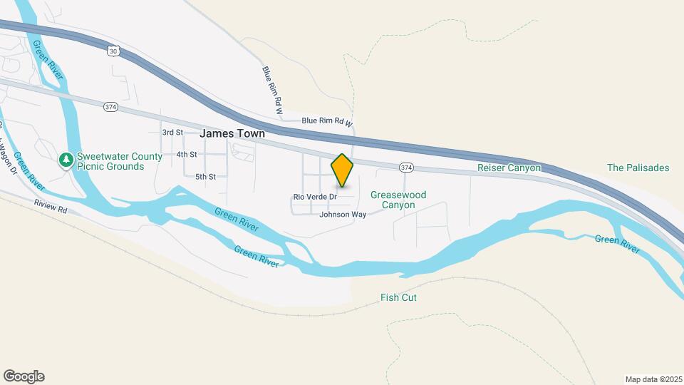 595 Charles Ave Mapa y Detalles de la Ubicación