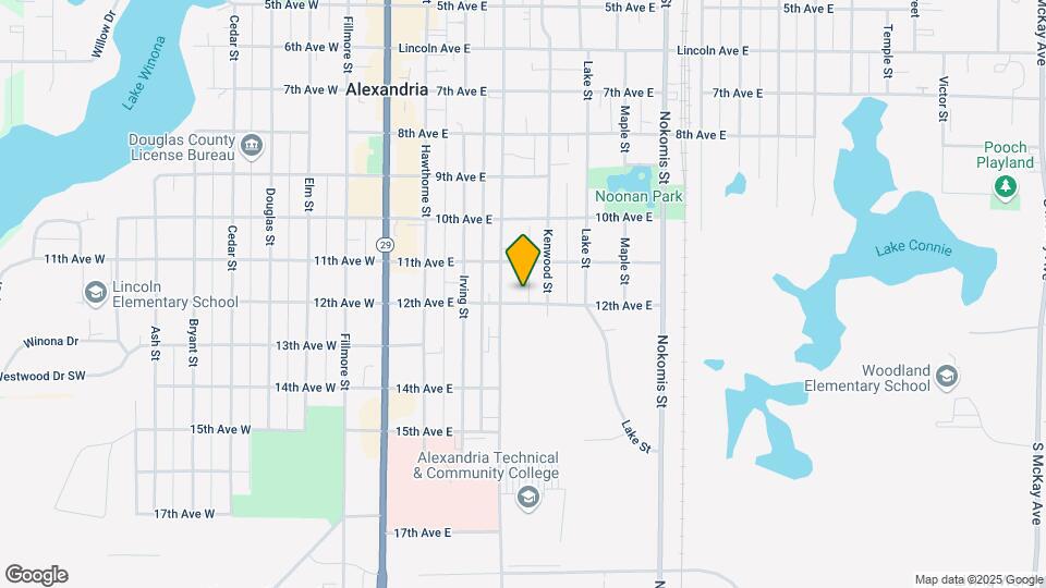 415 12th Ave E, Unit Main Level Private Room 1 Map and Location Details