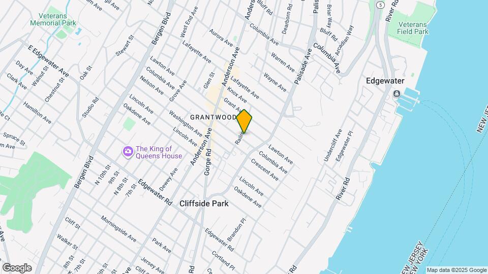 229 Columbia Ave Map and Location Details