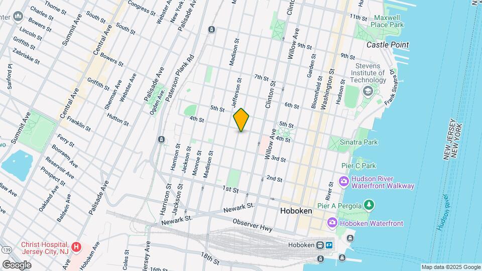 325 Adams St Mapa y Detalles de la Ubicación