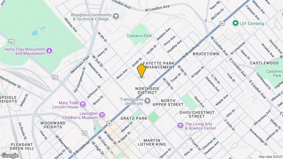 421-425 W 4th St Mapa y Detalles de la Ubicación