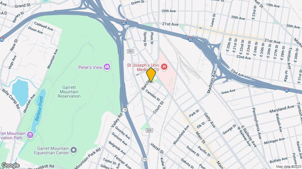 15 Courtland St, Unit 1F Map and Location Details