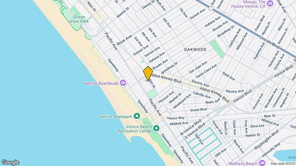 124 Breeze Ave, Unit 124.5 Map and Location Details