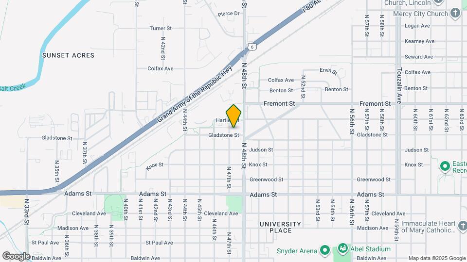 4712 Gladstone St, Unit 4712 Map and Location Details