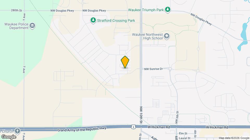 1045 NW Victoria Ln Map and Location Details