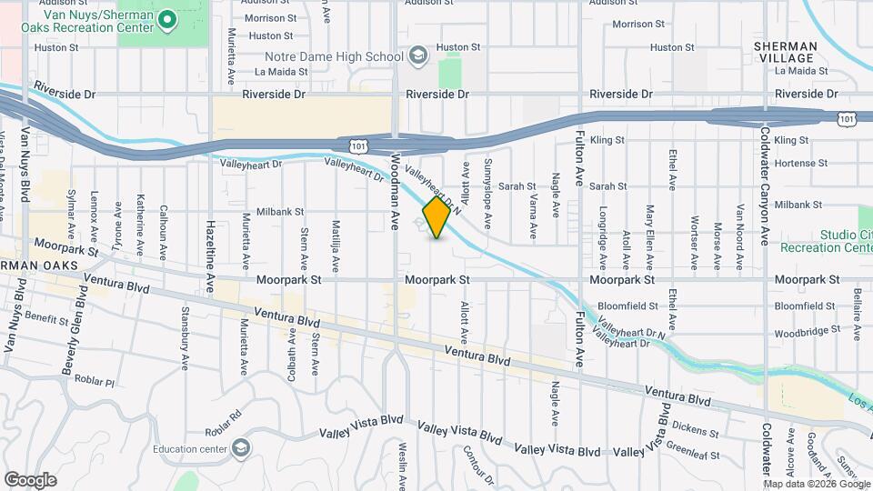 4454 Ventura Canyon Ave Mapa y Detalles de la Ubicación