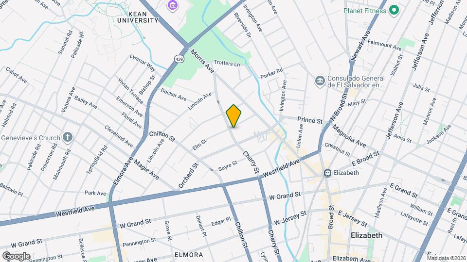 425 Cherry St Map and Location Details