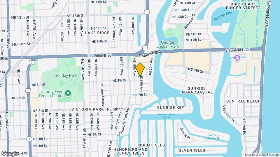 1811 NE 8th St Mapa y Detalles de la Ubicación
