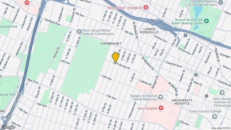 102 11th Ave W, Unit 1st floor Map and Location Details