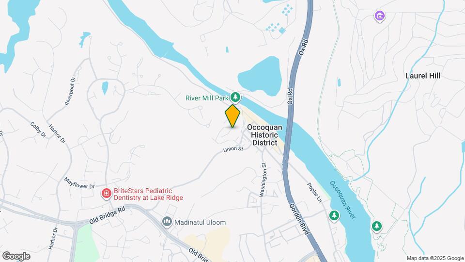 412 Overlook Dr Map and Location Details